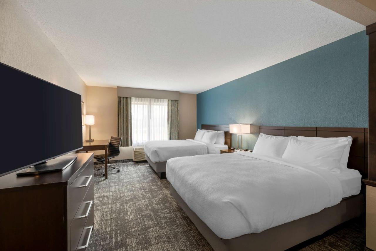 Best Western Watertown Inn & Suites Eksteriør billede
