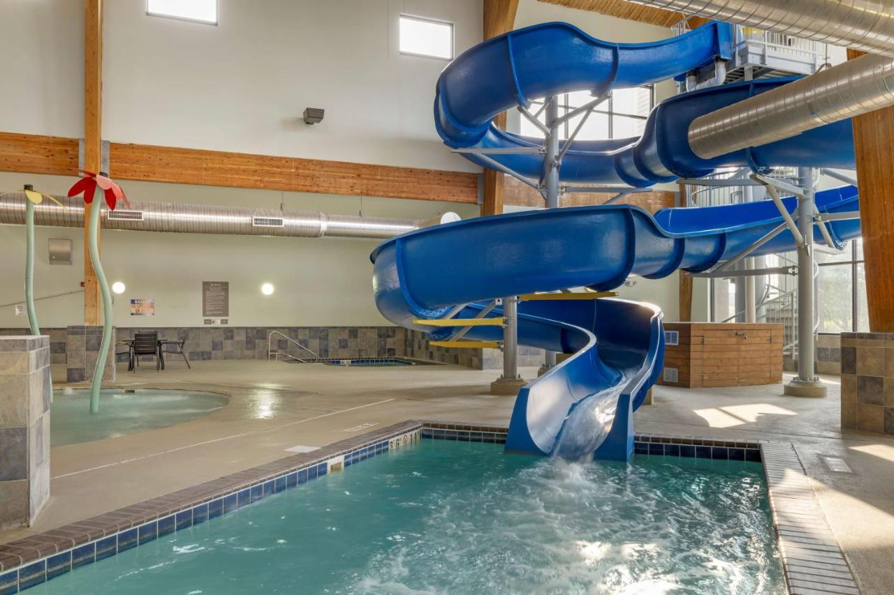 Best Western Watertown Inn & Suites Eksteriør billede