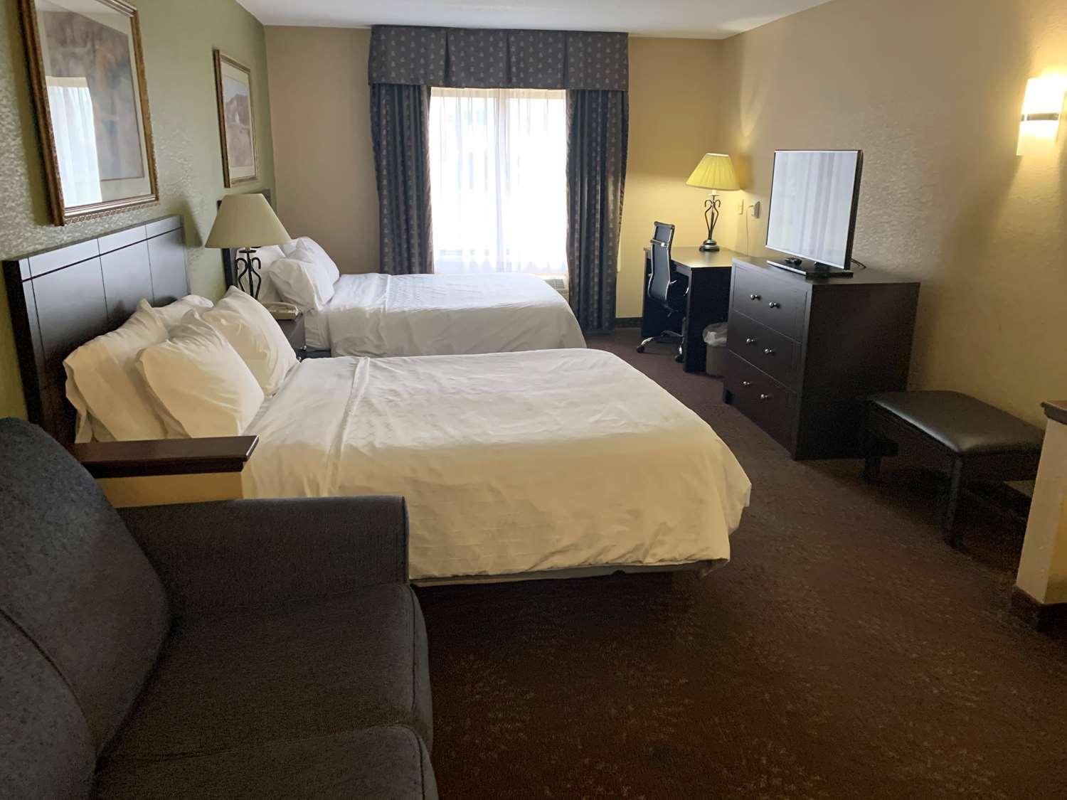 Best Western Watertown Inn & Suites Eksteriør billede