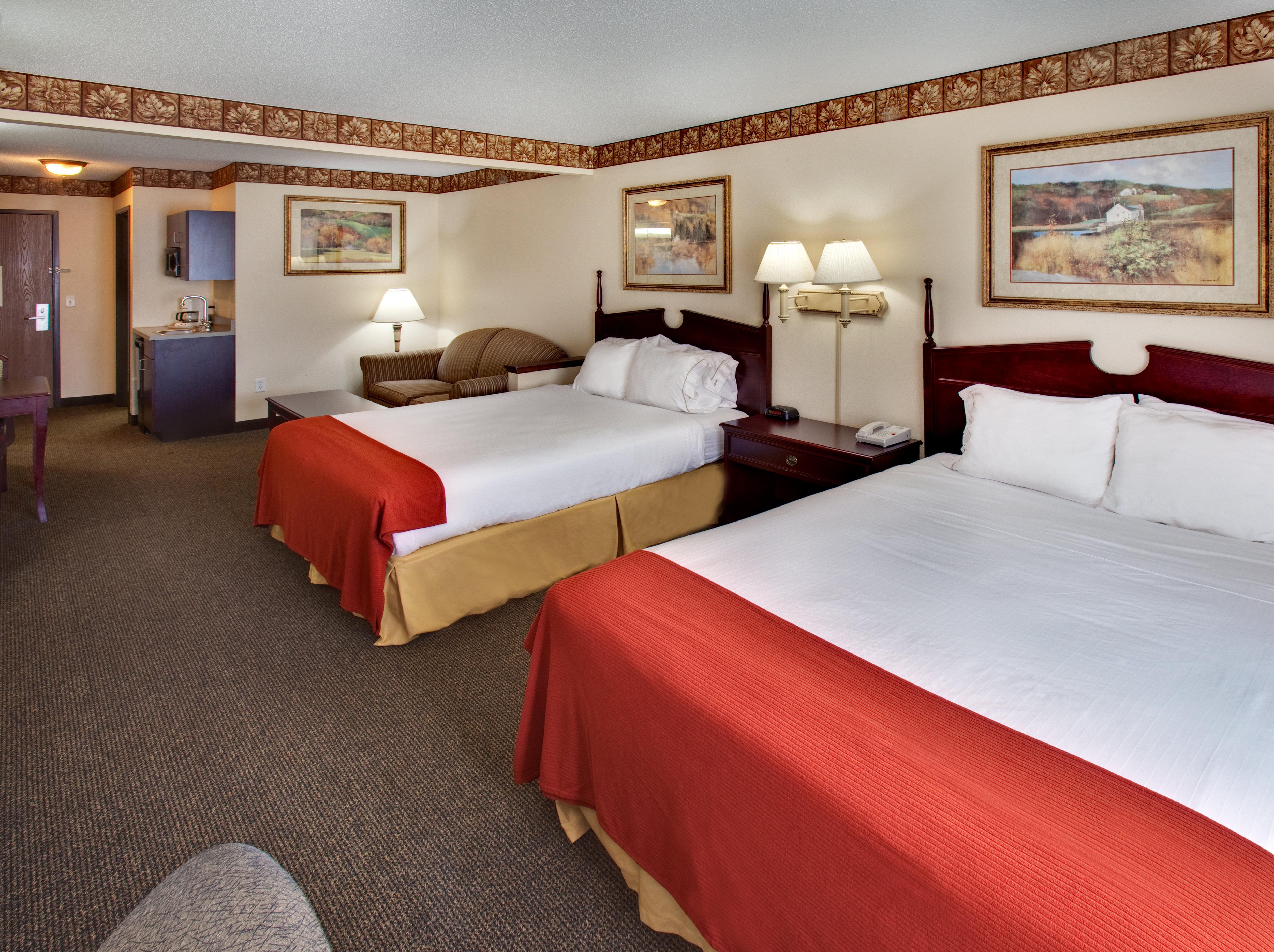 Best Western Watertown Inn & Suites Eksteriør billede